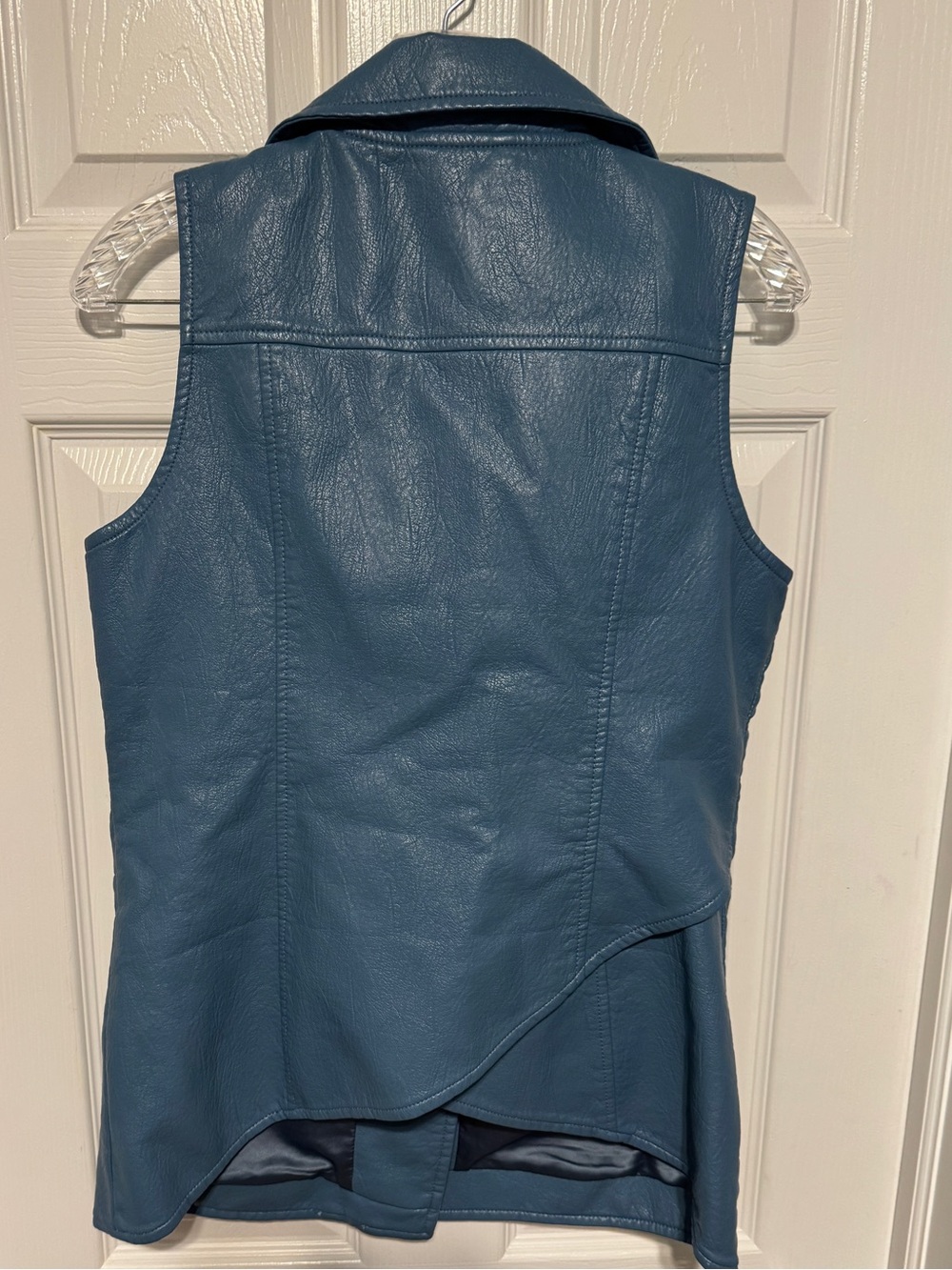 FURious Fur Inc Leather Moto Vest SM - Picture 4 of 4